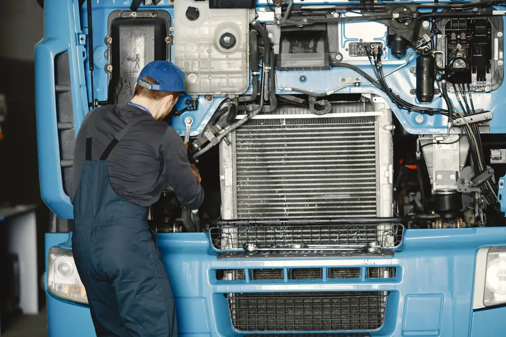 AC Service Contract vs Repair