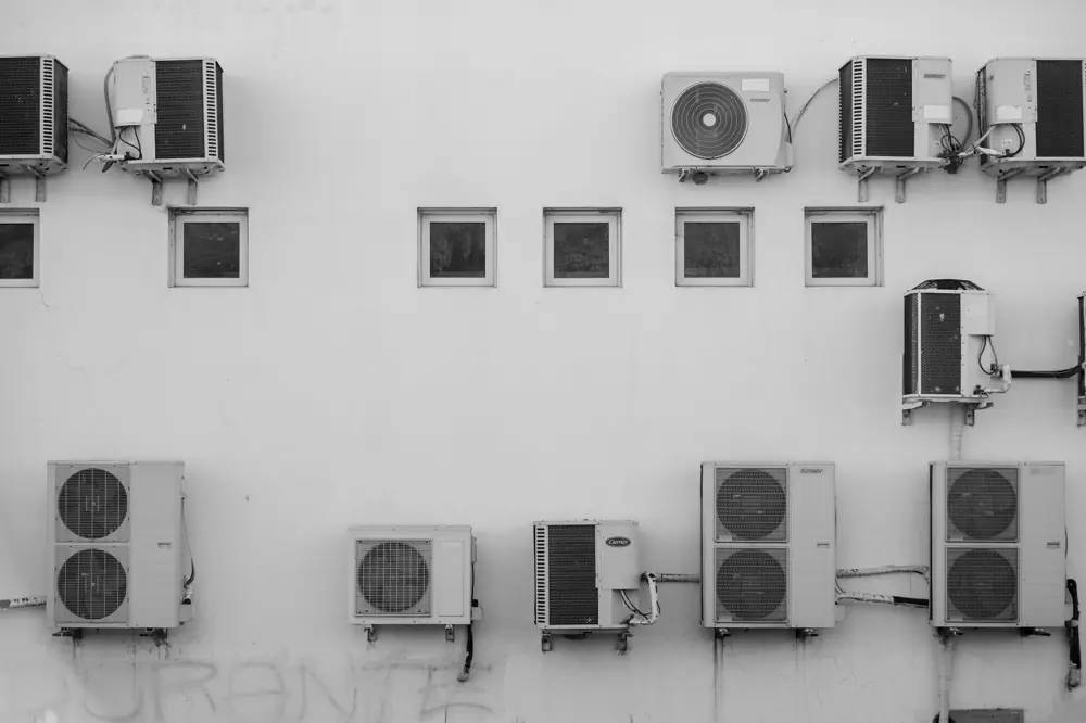 Ceiling Cassette vs Wall Mini Split