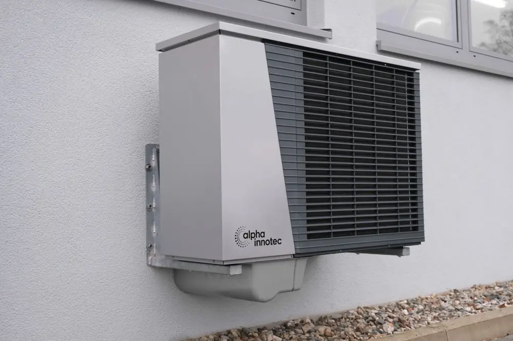 Daikin vs Fujitsu Mini Split