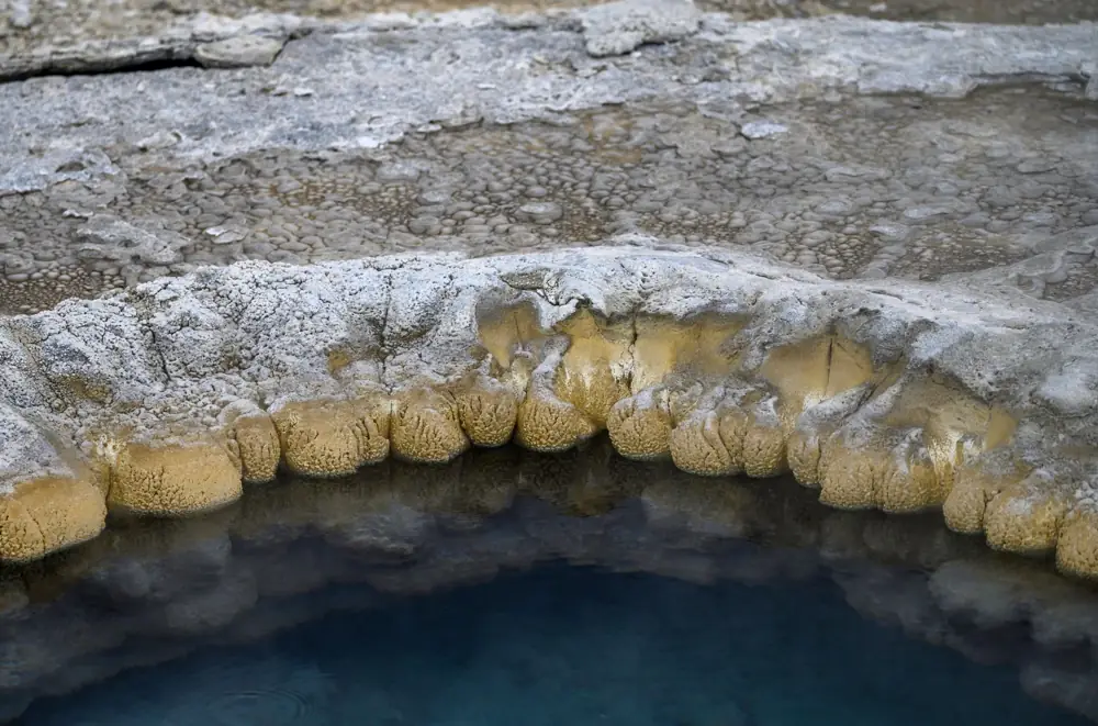 Geothermal Trench vs Vertical Bore