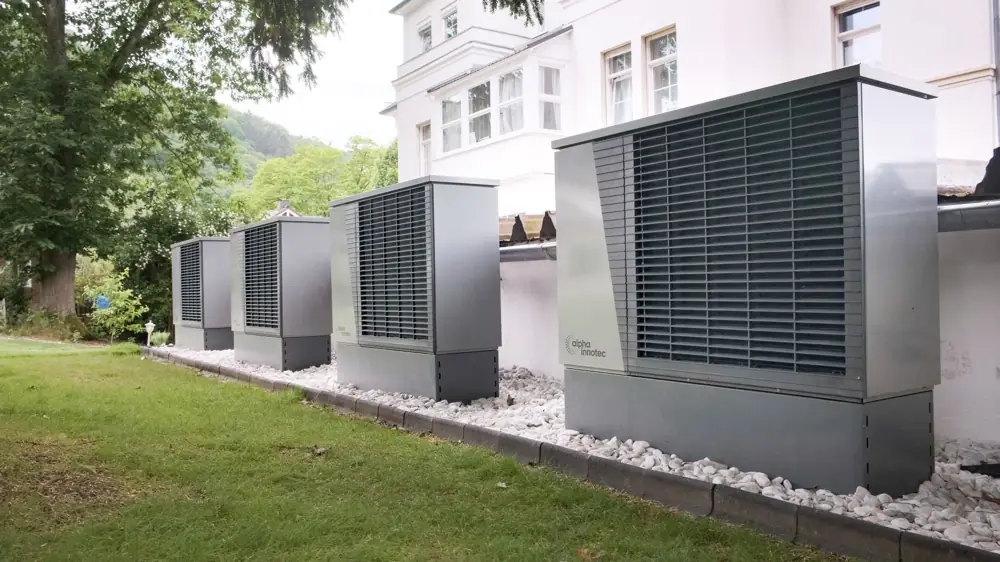 Hyper Heat vs Standard Heat Pump