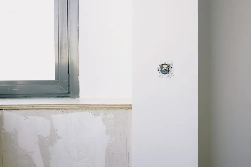 MrCool DIY vs Professional Install - MrCool DIY Mini Split vs Professional Install Cost USA